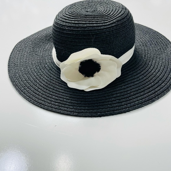 Hat - Picture 3 of 3